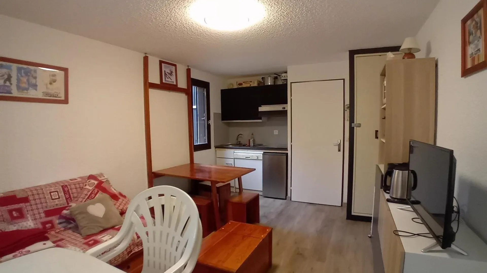 Studio Cabine Renove Pres Ski Bus, 4 Couchages - Fr-1-572-301 Araches-la-Frasse